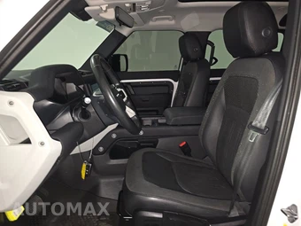 2020 Land Rover Defender 110 S – miniatura 7