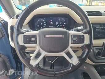 2020 Land Rover Defender 110 S – miniatura 10