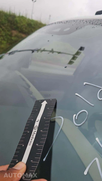 2020 Land Rover Defender 110 S – miniatura 22