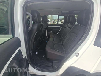2020 Land Rover Defender 110 S – miniatura 13