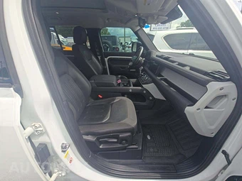 2020 Land Rover Defender 110 S – miniatura 18