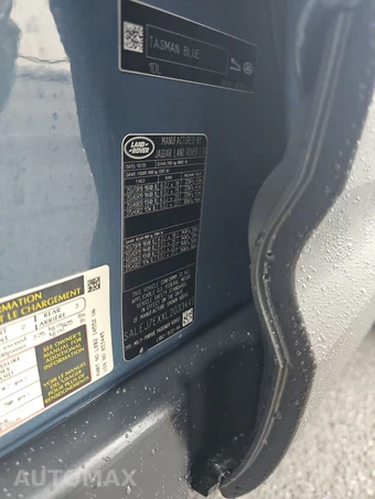 2020 Land Rover Defender 110 S – miniatura 14