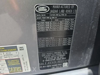 2020 Land Rover Defender 110 S – miniatura 17