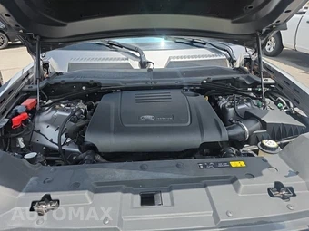 2020 Land Rover Defender 110 S – miniatura 18