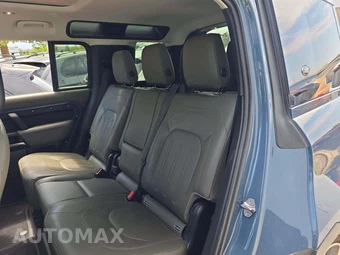 2020 Land Rover Defender 110 S – miniatura 13