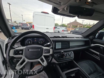 2020 Land Rover Defender 110 S – miniatura 11