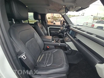 2020 Land Rover Defender 110 S – miniatura 8