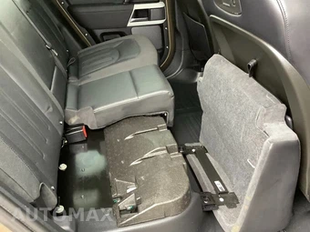 2020 Land Rover Defender 110 SE - miniatura 44