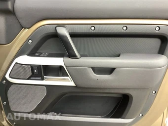 2020 Land Rover Defender 110 SE - miniatura 46
