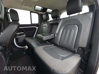 2020 Land Rover Defender 110 SE – miniatura 13