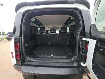 2020 Land Rover Defender 110 SE – miniatura 14