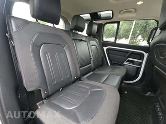 2020 Land Rover Defender 110 SE – miniatura 16