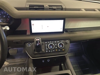 2020 Land Rover Defender 110 SE – miniatura 11