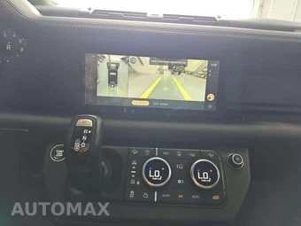 2020 Land Rover Defender 110 X - miniatura 10