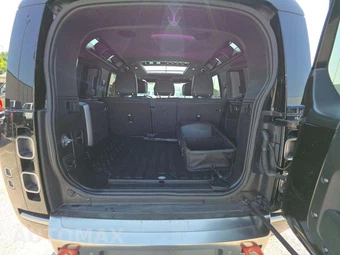 2020 Land Rover Defender 110 X - miniatura 14