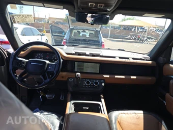 2020 Land Rover Defender 110 X - miniatura 11