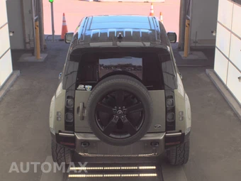 2020 Land Rover Defender 110 X - miniatura 5