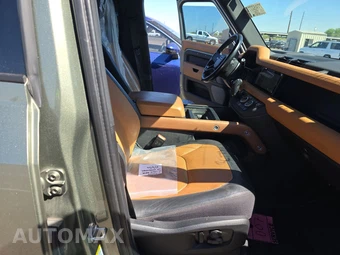 2020 Land Rover Defender 110 X - miniatura 8