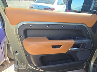 2020 Land Rover Defender 110 X - miniatura 9
