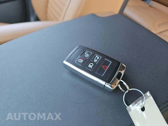 2020 Land Rover Discovery HSE - miniatura 8
