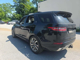 2020 Land Rover Discovery Landmark Edition - miniatura 2