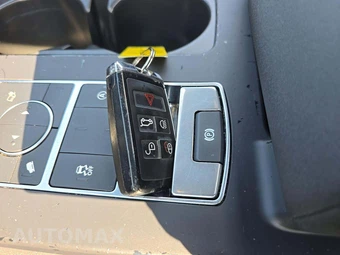 2020 Land Rover Discovery SE – miniatura 8