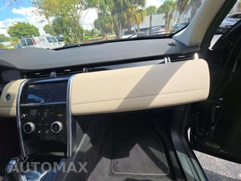 2020 Land Rover Discovery Sport S – miniatura 19