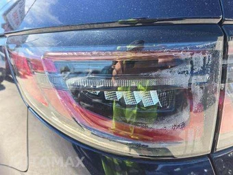 2020 Land Rover Discovery Sport S - miniatura 22