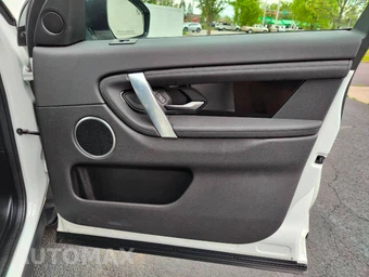 2020 Land Rover Discovery Sport S - miniatura 23