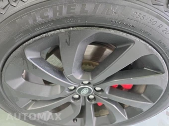 2020 Land Rover Discovery Sport S – miniatura 2