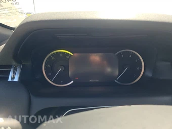 2020 Land Rover Discovery Sport S - miniatura 12