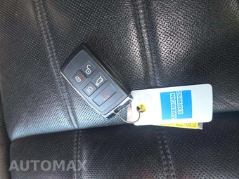 2020 Land Rover Range Rover Evoque SE - miniatura 8