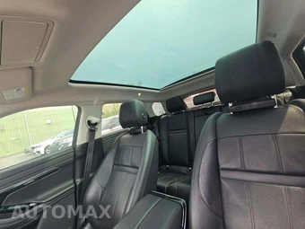 2020 Land Rover Range Rover Evoque SE - miniatura 11