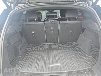 2020 Land Rover Range Rover Evoque SE - miniatura 16