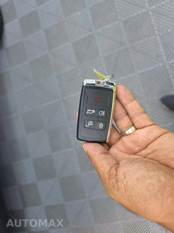 2020 Land Rover Range Rover HSE LWB – miniatura 8