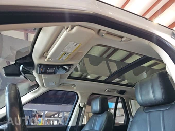 2020 Land Rover Range Rover HSE - miniatura 14