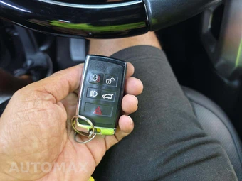 2020 Land Rover Range Rover HSE – miniatura 8