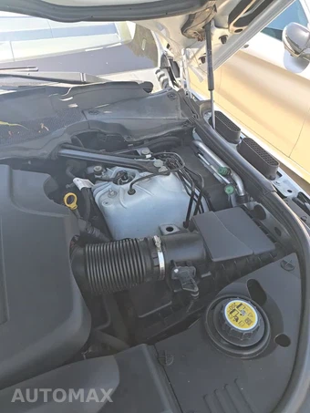2020 Land Rover Range Rover – miniatura 25
