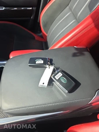 2020 Land Rover Range Rover Sport HST – miniatura 21