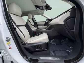 2020 Land Rover Range Rover Velar S - miniatura 33