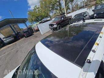 2020 Land Rover Range Rover Velar S - miniatura 12