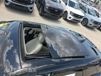 2020 Land Rover Range Rover Velar S - miniatura 9