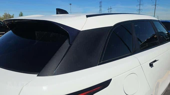 2020 Land Rover Range Rover Velar S - miniatura 36