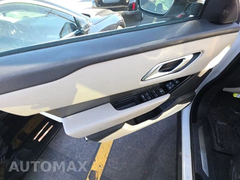 2020 Land Rover Range Rover Velar S - miniatura 9