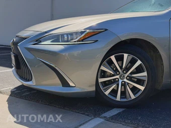 2020 Lexus ES 300h – miniatura 10