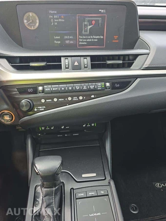 2020 Lexus ES 350 - miniatura 10