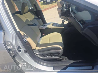 2020 Lexus ES 350 – miniatura 15