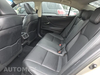 2020 Lexus ES 350 – miniatura 13