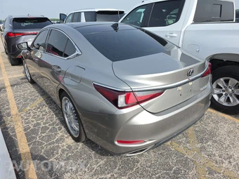 2020 Lexus ES 350 – miniatura 6