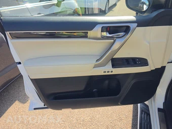 2020 Lexus GX 460 Premium – miniatura 9